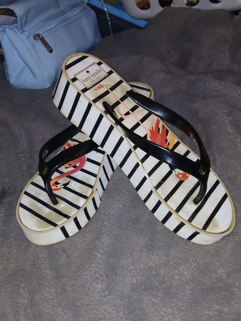 kate spade☆Black Flamingo Striped Platform Flip Flop Sandals with Floral Accent